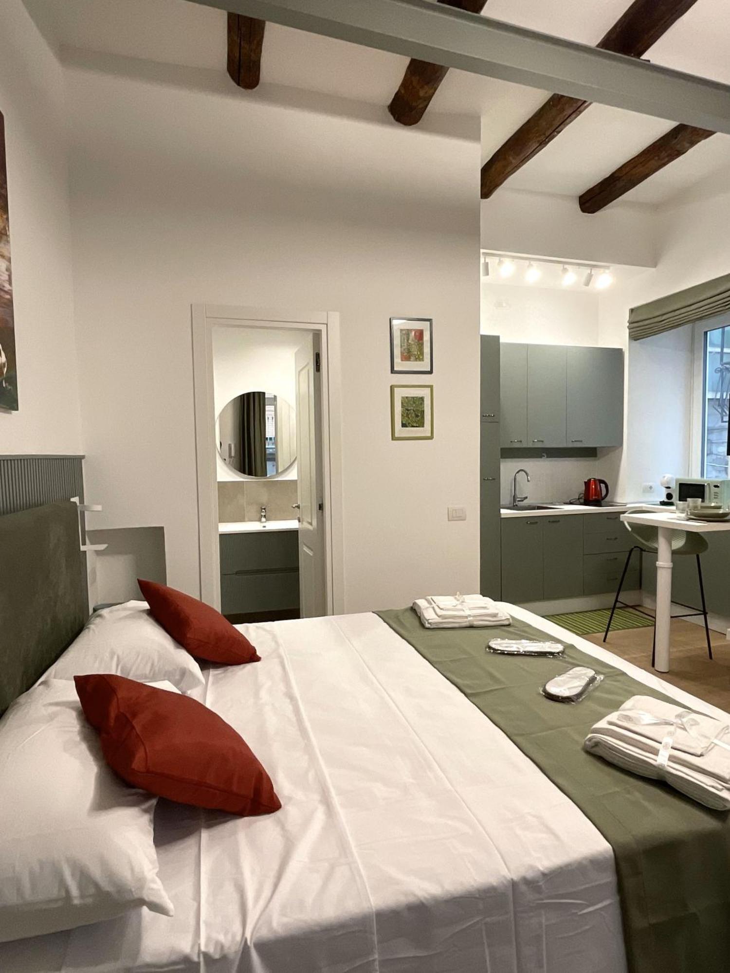 Teo A Toledo Apartment เนเปิลส์ ภายนอก รูปภาพ